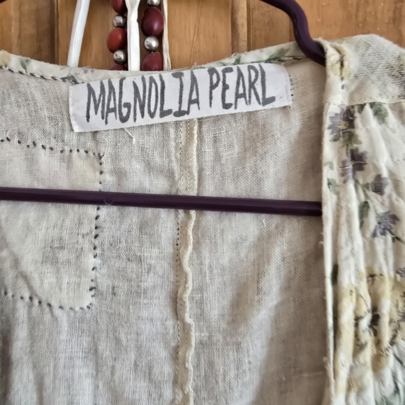 Magnolia Pearl European Cotton Button Vest - Picture 2 of 5